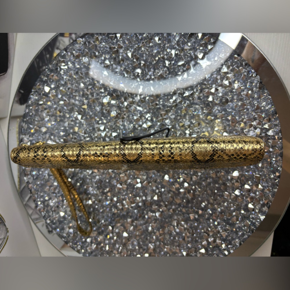 Marc by Marc Jacobs Alila Python clutch EUC - Picture 7 of 11
